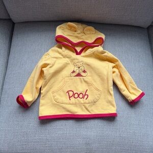 4/20$ Disney Winnie The Pooh Baby Hoodie size 18 months